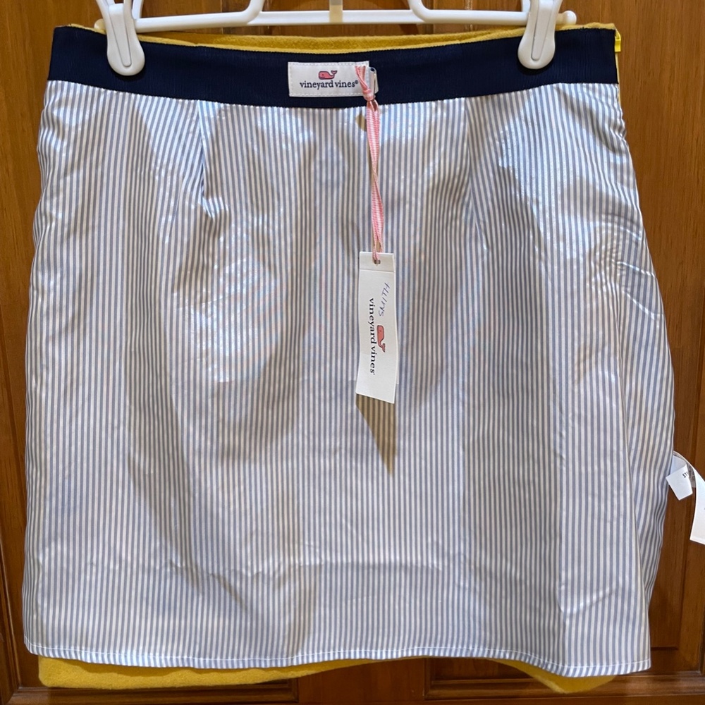 NWT! Vineyard Vines Skirt - Anchor Embroidered Wool Skirt - Picture 5 of 8